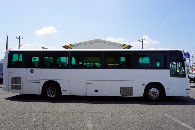 日野　ブルーリボン　大型　送迎バス　６３人乗り　座席数５７席　１ドア　総輪エアサス　折り戸式自動ドア　ルームラック　換気扇　プレヒーター　モケットシート　リクライニング　ガイド席　ＥＴＣ　ＤＶＤデッキ　ワンオーナー！５速ＭＴ！3