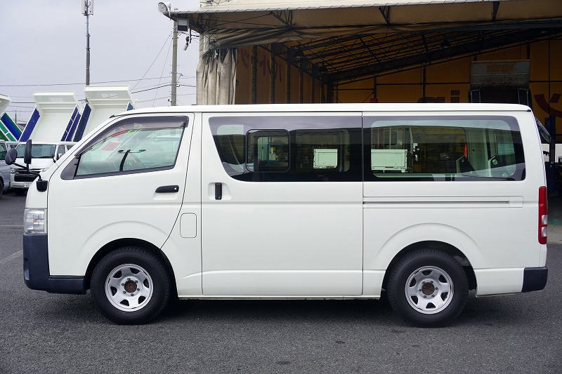 レジアスエース　ロング　ＤＸ　５ドア　ガソリン車　３～６人乗り　トヨタ車体製パワーゲート　純正ナビ　ＥＴＣ　ワンセグＴＶ　キーレス　小窓　ＡＴ車！1