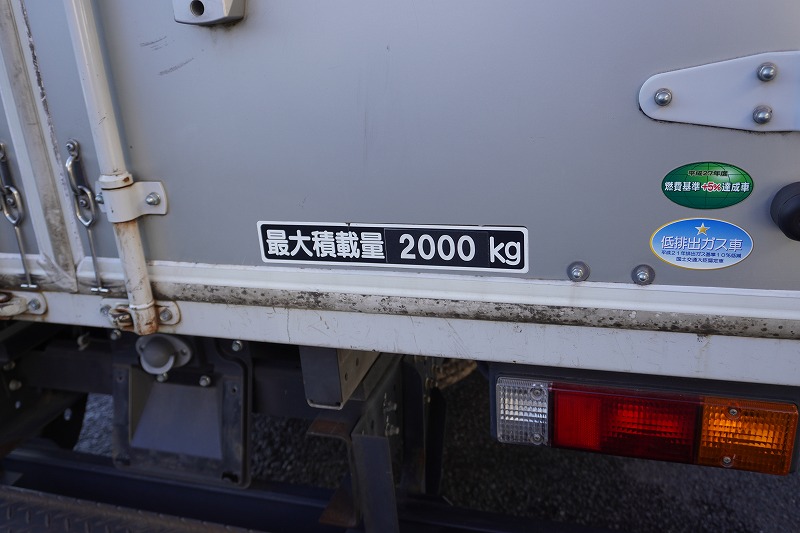 キャンター　「標準幅　ロング」　アルミバン　積載２０００ｋｇ　サイドドア　ラッシング２段　バックカメラ　ＥＴＣ　フォグランプ　９０度ストッパー　車線逸脱警報　キーレス　パブコ製　５速ＭＴ！24