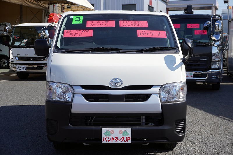 ハイエース　ロング　ＤＸ　５ドア　ガソリン車　３～６人乗り　トヨタ車体製パワーゲート　小窓　純正ナビ　ＥＴＣ　バックカメラ　キーレス　衝突軽減ブレーキ　車線逸脱警報　ワンオーナー！ＡＴ車！0