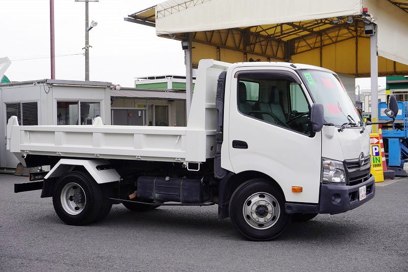 デュトロ　「ワイド」　強化　ローダーダンプ　新明和製　三方開　積載３７００ｋｇ　スライド用ラジコン　ダンプピン　左電格ミラー　ＥＴＣ　６速ＭＴ！4