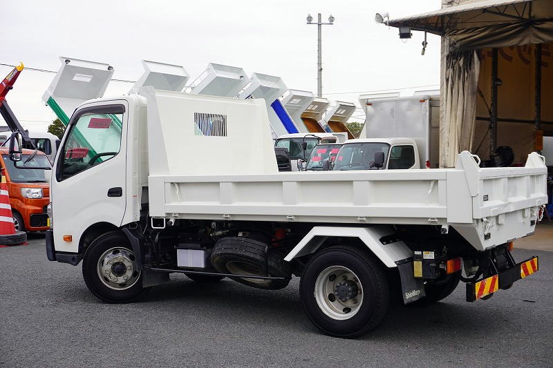 デュトロ　「ワイド」　強化　ローダーダンプ　新明和製　三方開　積載３７００ｋｇ　スライド用ラジコン　ダンプピン　左電格ミラー　ＥＴＣ　６速ＭＴ！5