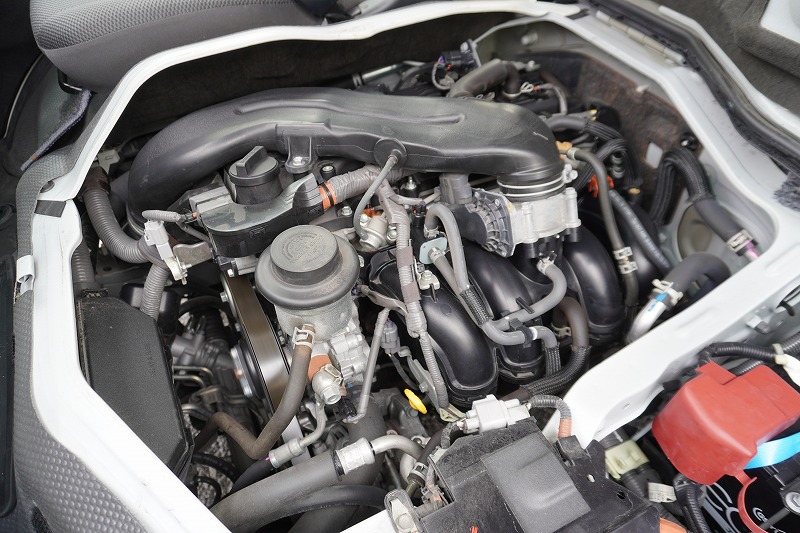 ハイエース　ロング　ＤＸ　４ドア　ガソリン車　３人乗り　トヨタ車体製パワーゲート　バックカメラ　社外ナビ　ＥＴＣ２．０　キーレス　電格ミラー　衝突軽減ブレーキ　車線逸脱警報　ＡＴ車！13