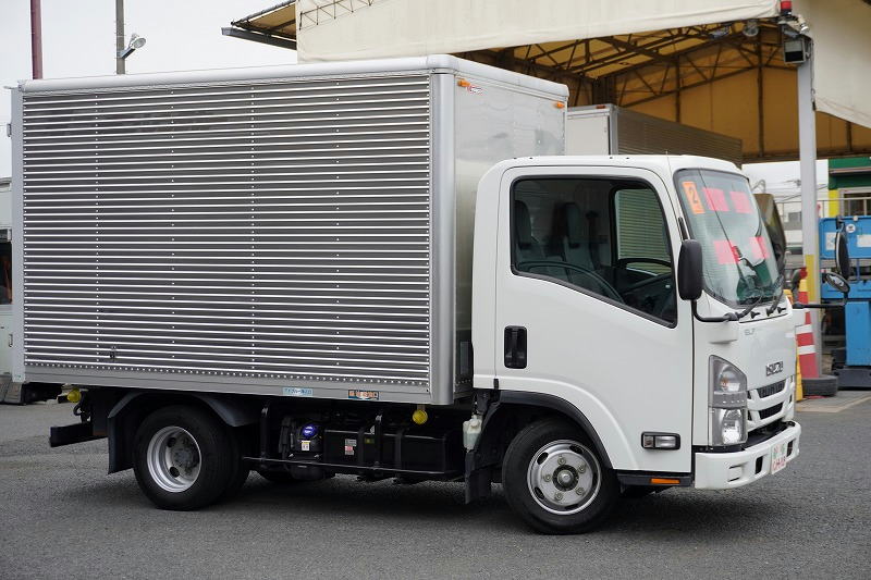 エルフ　１０尺　アルミバン　積載２０００ｋｇ　ラッシング２段　バックカメラ　社外ナビ　ＥＴＣ　全高２．８ｍ　９０度ストッパー　パブコ製　ＡＴ車！4
