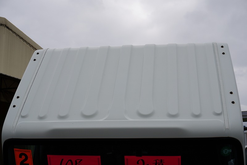 エルフ　１０尺　アルミバン　積載２０００ｋｇ　ラッシング２段　バックカメラ　社外ナビ　ＥＴＣ　全高２．８ｍ　９０度ストッパー　パブコ製　ＡＴ車！15