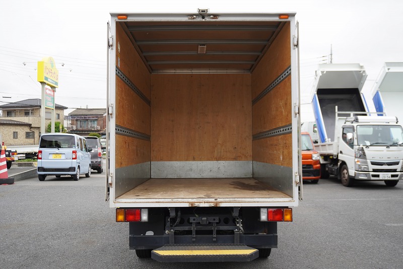 エルフ　１０尺　アルミバン　積載２０００ｋｇ　ラッシング２段　バックカメラ　社外ナビ　ＥＴＣ　全高２．８ｍ　９０度ストッパー　パブコ製　ＡＴ車！16