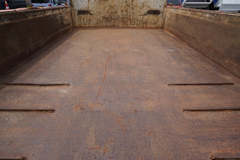 エルフ　「標準幅」　強化　ローダーダンプ　新明和製　三方開　積載３０００ｋｇ　手動コボレーン　ダンプピン　ＥＴＣ　左電格ミラー　坂道発進補助　キーレス　６速ＭＴ！20