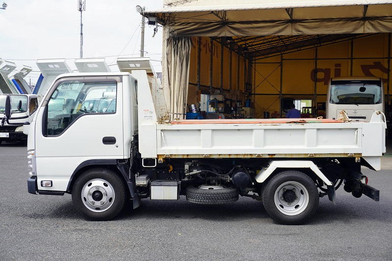 エルフ　「標準幅」　強化　ローダーダンプ　新明和製　三方開　積載３０００ｋｇ　手動コボレーン　ダンプピン　ＥＴＣ　左電格ミラー　ＡＴ車！1