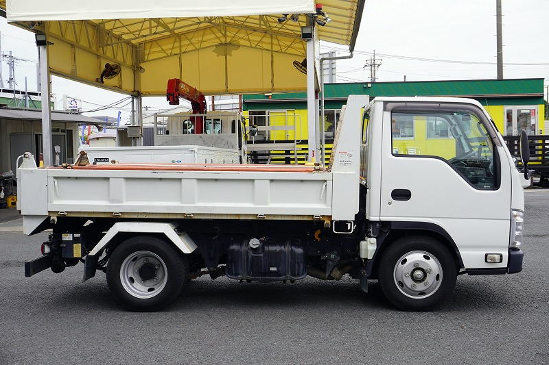 エルフ　「標準幅」　強化　ローダーダンプ　新明和製　三方開　積載３０００ｋｇ　手動コボレーン　ダンプピン　ＥＴＣ　左電格ミラー　ＡＴ車！3