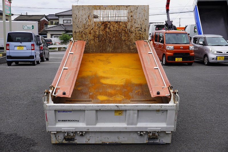 エルフ　「標準幅」　強化　ローダーダンプ　新明和製　三方開　積載３０００ｋｇ　手動コボレーン　ダンプピン　ＥＴＣ　左電格ミラー　ＡＴ車！17