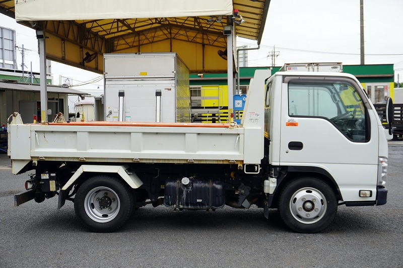 エルフ　「標準幅」　強化　ローダーダンプ　新明和製　三方開　積載３０００ｋｇ　手動コボレーン　ダンプピン　ＥＴＣ　６速ＭＴ！3