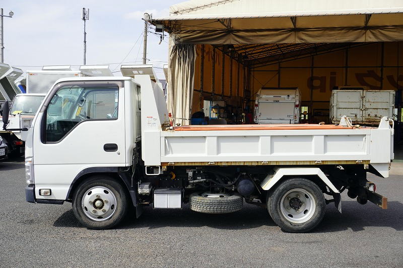 エルフ　「標準幅」　強化　ローダーダンプ　新明和製　三方開　積載３０００ｋｇ　手動コボレーン　ダンプピン　ＥＴＣ　左電格ミラー　坂道発進補助　キーレス　６速ＭＴ！1