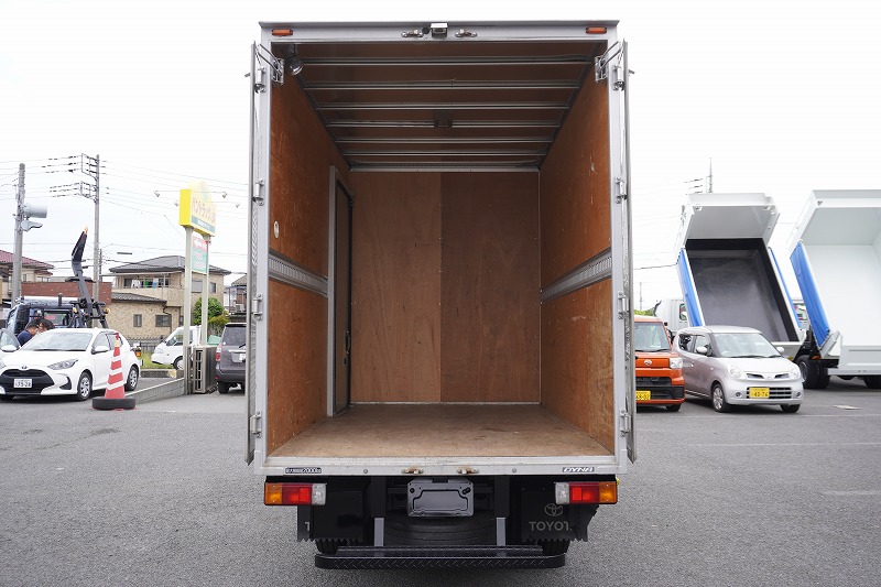 ダイナ　１０尺　アルミバン　積載２０００ｋｇ　サイドドア　ラッシング１段　導風板　９０度ストッパー　バックカメラ　社外ナビ　ＥＴＣ　ＬＥＤヘッドライト　スマートキー　電動パーキングブレーキ　クリアランスソナー　衝突軽減ブレーキ　車線逸脱警報　北村製　ワンオーナー！ＡＴ車！　車検「Ｒ７年１０月まで！」15