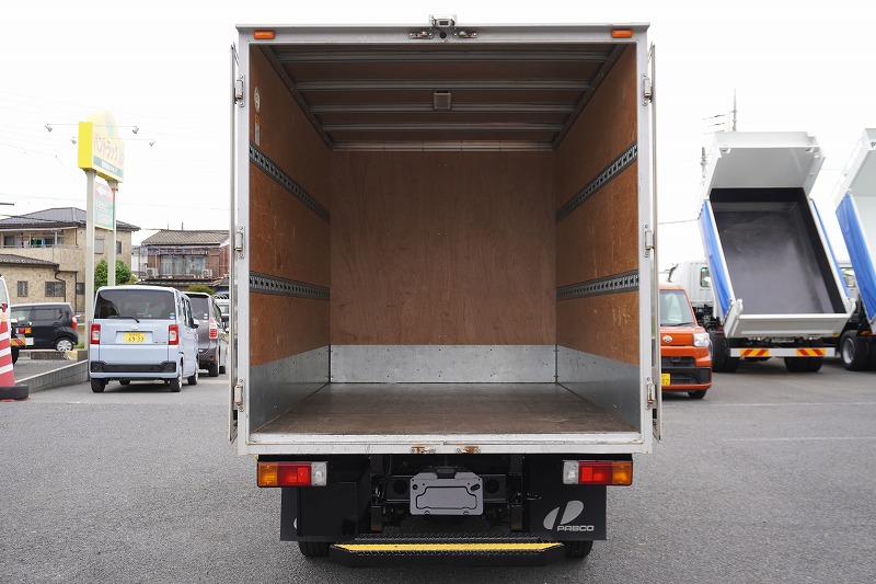 デュトロ　１０尺　アルミバン　積載２０００ｋｇ　ラッシング２段　バックカメラ　社外ナビ　ＥＴＣ　左電格ミラー　ＬＥＤヘッドライト　電動パーキングブレーキ　クリアランスソナー　全高２．８ｍ以下　９０度ストッパー　パブコ製　ＡＴ車！　車検「Ｒ８年３月まで！」15