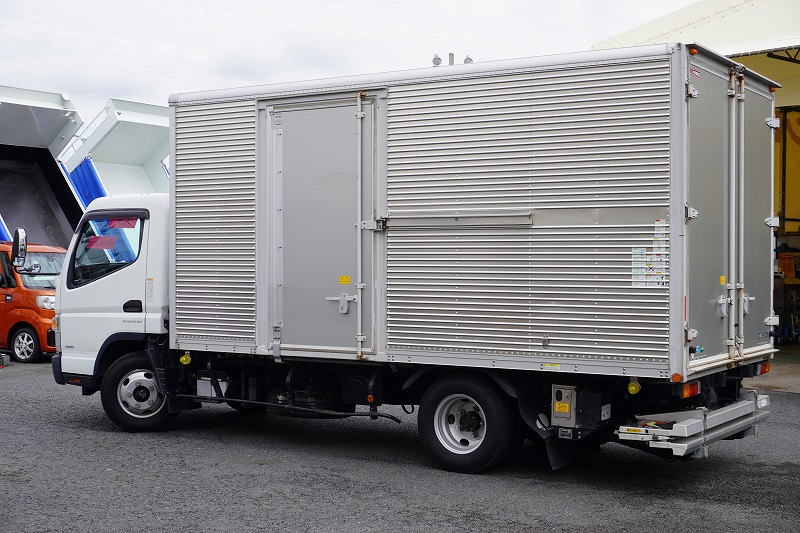 キャンター　「ワイドロング」　アルミバン　積載２０００ｋｇ　サイドドア　格納パワーゲート　ラッシング２段　バックカメラ　ＥＴＣ　社外ナビ　９０度ストッパー　ラジコン　パブコ製　ＡＴ車！5