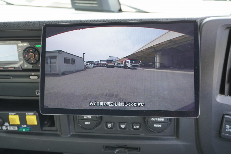 ギガ　大型　「ハイルーフ」　３軸　２デフ　土砂ダンプ　５．１ｍ長　積載９１００ｋｇ　新明和製　船底型　電動コボレーン　鳥居シートデッキ＆ラダー　燃料タンク３００Ｌ　メッキパーツ　アルミホイール　社外ナビ　フルセグＴＶ　バックカメラ　ＥＴＣ２．０　ＬＥＤヘッドライト　保冷庫　ミラーワイパー　７速ＭＴ！高年式！総重量２０トン未満！　車検「Ｒ８年１月まで！」35