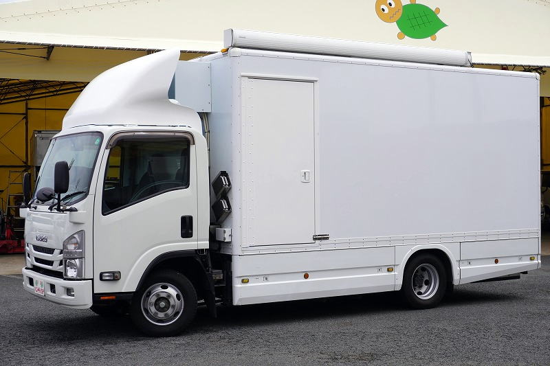 エルフ　「４ＷＤ　ワイドロング」　移動事務室車　サイドドア　リア＆サイド入口シマ板階段式＆手すり付　前後アウトリガー　発電機　窓付　エアコン付　導風板　バックカメラ　社外ナビ　ＥＴＣ　左電格ミラー　坂道発進補助　フォグランプ　オオシマ自工製　ＡＴ車！希少車！！7