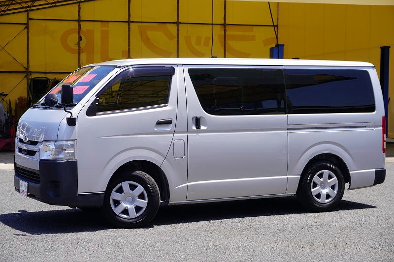 レジアスエース　ロング　ＤＸ　５ドア　ガソリン車　３～６人乗り　和光工業製パワーゲート　バックカメラ　社外ナビ　ＥＴＣ　小窓　衝突軽減ブレーキ　車線逸脱警報　ＡＴ車！　車検「Ｒ８年４月まで！」7