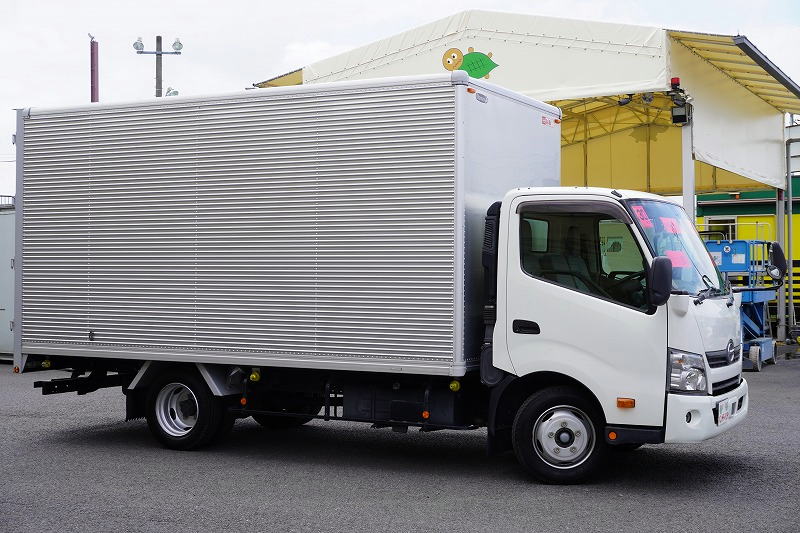 デュトロ　「ワイドロング」　アルミバン　積載２０００ｋｇ　サイドドア　ラッシング３段　バックカメラ　ＥＴＣ２．０　フォグランプ　北村製　５速ＭＴ！4