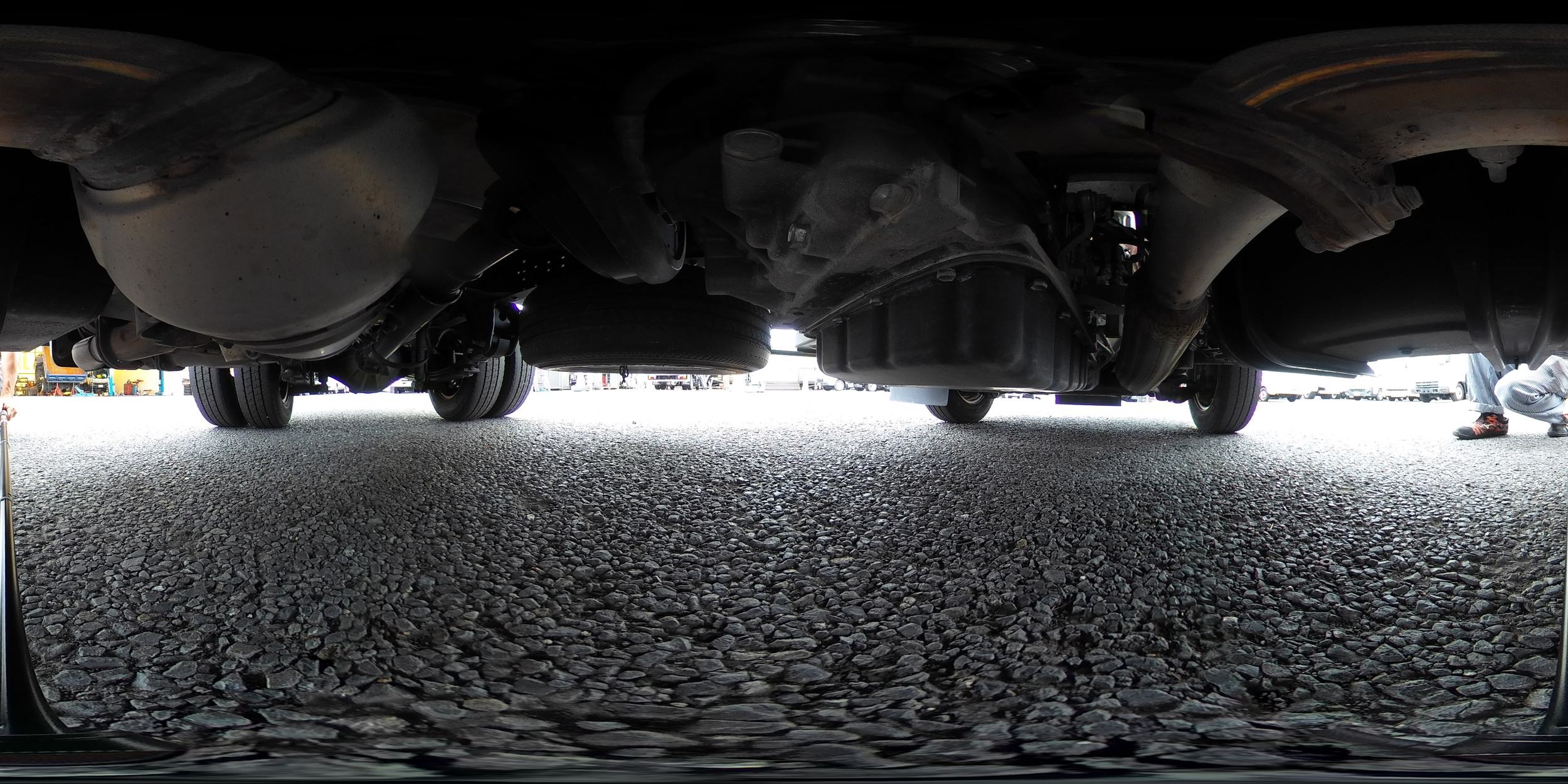 デュトロ 10尺 アルミバン 積載2000kg ラッシング2段 バックカメラ 社外ナビ ETC 左電格ミラー LEDヘッドライト 電動パーキングブレーキ クリアランスソナー 全高2.8m以下 90度ストッパー パブコ製 AT車! 車検「R8年2月まで!」2