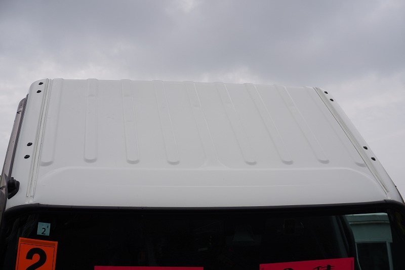 デュトロ　１０尺　アルミバン　積載２０００ｋｇ　ラッシング２段　バックカメラ　社外ナビ　ＥＴＣ　左電格ミラー　ＬＥＤヘッドライト　電動パーキングブレーキ　クリアランスソナー　全高２．８ｍ以下　９０度ストッパー　パブコ製　ＡＴ車！　車検「Ｒ８年２月まで！」14
