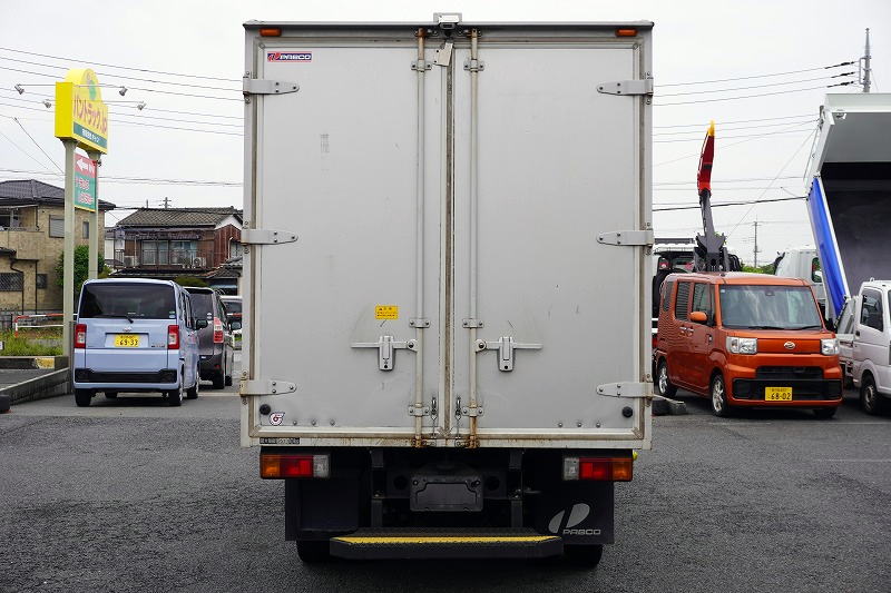 デュトロ　１０尺　アルミバン　積載２０００ｋｇ　ラッシング２段　バックカメラ　社外ナビ　ＥＴＣ　左電格ミラー　ＬＥＤヘッドライト　電動パーキングブレーキ　クリアランスソナー　全高２．８ｍ以下　９０度ストッパー　パブコ製　ＡＴ車！　車検「Ｒ８年２月まで！」2