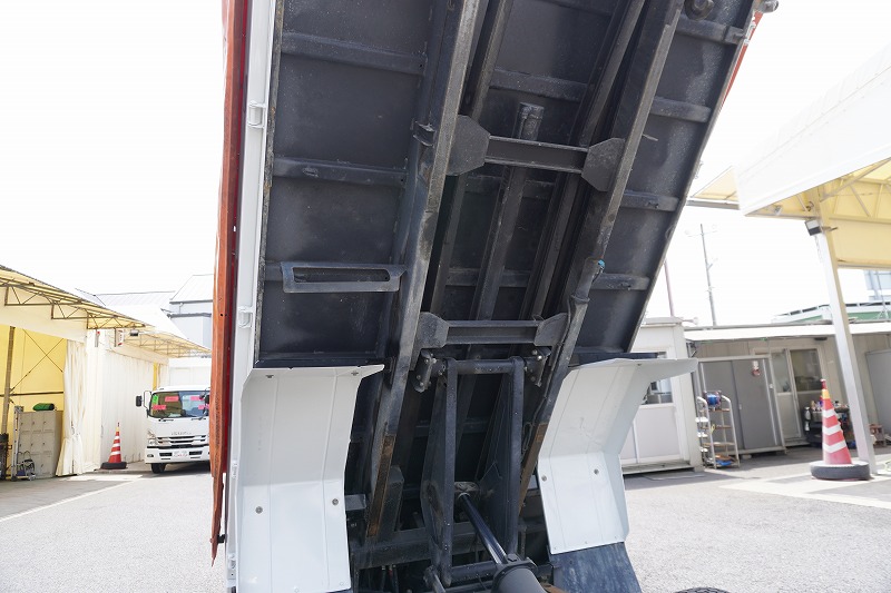 エルフ　「標準幅」　強化　ローダーダンプ　新明和製　三方開　積載３０００ｋｇ　手動コボレーン　ダンプピン　ＥＴＣ　左電格ミラー　ＡＴ車！29