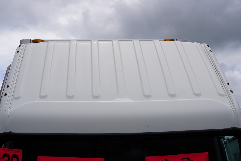ダイナ　１０尺　アルミバン　積載２０００ｋｇ　ラッシング１段　９０度ストッパー　左電格ミラー　社外ナビ　バックカメラ　ＥＴＣ　衝突軽減ブレーキ　車線逸脱警報　内高２．１５ｍ　トヨタ車体製　ワンオーナー！ＡＴ車！11