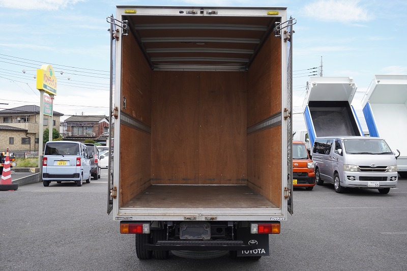 ダイナ　１０尺　アルミバン　積載２０００ｋｇ　ラッシング１段　床フック３対　９０度ストッパー　左電格ミラー　社外ナビ　フルセグＴＶ　バックカメラ　ＥＴＣ　左電格ミラー　衝突軽減ブレーキ　車線逸脱警報　内高２．１５ｍ　トヨタ車体製　ワンオーナー！ＡＴ車！15