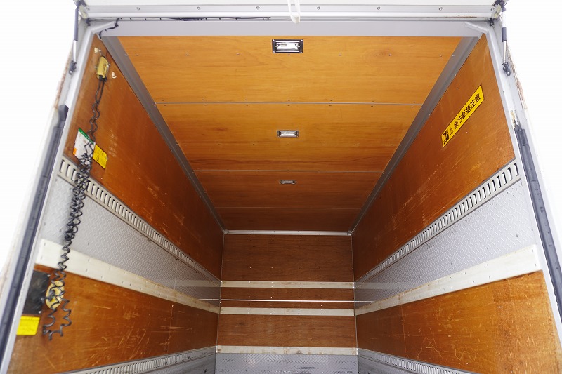 エルフ　「ワイドロング」　アルミバン　積載２０００ｋｇ　跳ね上げ式　パワーゲート　ラッシング２段　バックカメラ　ＥＴＣ　フォグランプ　日本フルハーフ製　ＡＴ車！19