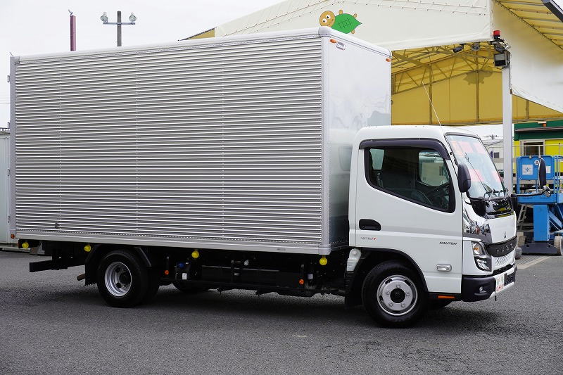 キャンター　「標準幅　ロング」　アルミバン　積載１９５０ｋｇ　ラッシング２段　バックカメラ　ＥＴＣ２．０　ＬＥＤヘッドライト＆フォグランプ　左電格ミラー　９０度ストッパー　衝突軽減ブレーキ　車線逸脱警報　スマートキー　北村製　低走行！ＡＴ車！　車検「Ｒ７年１２月まで！」4