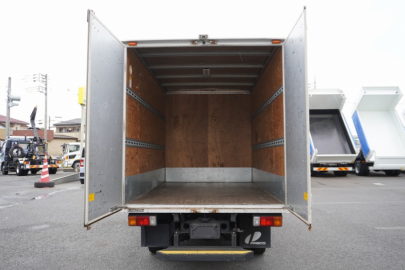 デュトロ　１０尺　アルミバン　積載２０００ｋｇ　ラッシング２段　バックカメラ　社外ナビ　ＥＴＣ　左電格ミラー　ＬＥＤヘッドライト　電動パーキングブレーキ　クリアランスソナー　全高２．８ｍ以下　９０度ストッパー　パブコ製　ＡＴ車！　車検「Ｒ８年３月まで！」18