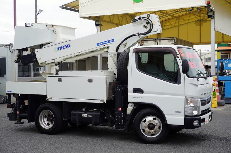 キャンター　高所作業車　アイチ製（ＳＢ１０Ａ）　最大地上高９．７ｍ　ＦＲＰバケット　バケット積載荷重２００ｋｇ　積載３００ｋｇ　工具入れ　ジョイスティックタイプ　アワーメーター：３５０５ｈ　左電格ミラー　社外ナビ　バックカメラ　フォグランプ　通信工事仕様！ＡＴ車！4
