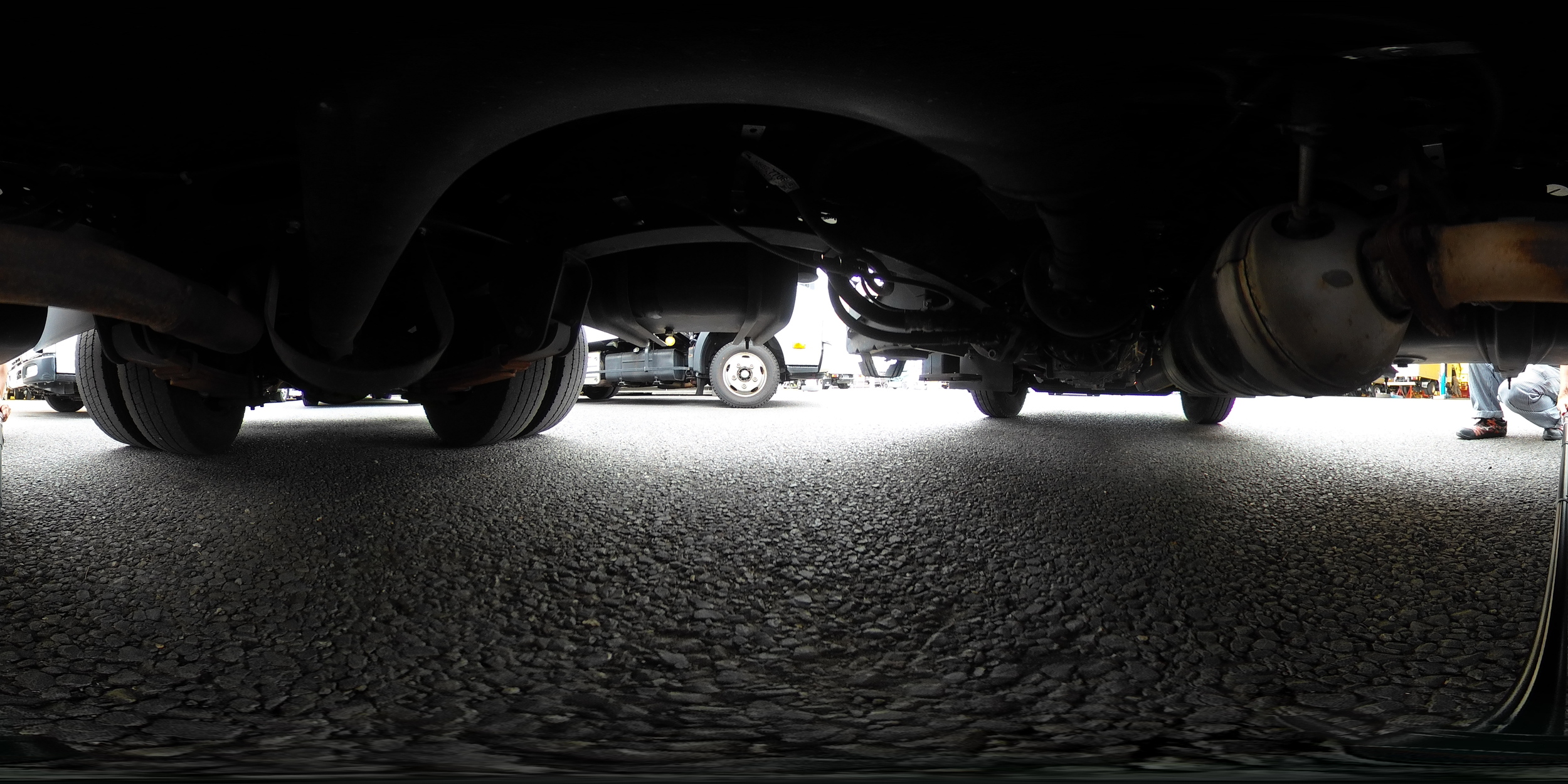キャンター　高所作業車　アイチ製（ＳＢ１０Ａ）　最大地上高９．７ｍ　ＦＲＰバケット　バケット積載荷重２００ｋｇ　積載３００ｋｇ　工具入れ　ジョイスティックタイプ　アワーメーター：３５０５ｈ　左電格ミラー　社外ナビ　バックカメラ　フォグランプ　通信工事仕様！ＡＴ車！0