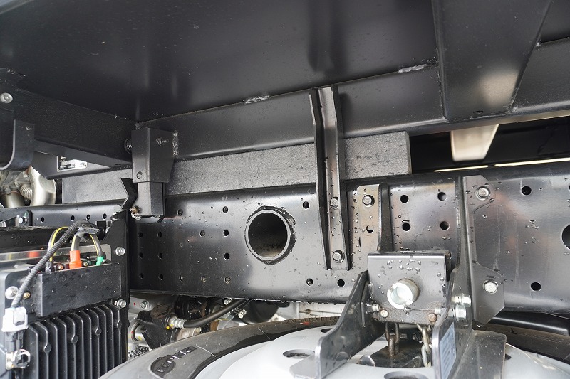 （未使用）　キャンター　強化ダンプ　新明和製　積載３０００ｋｇ　三方開　全低床　スマートキー　左電格ミラー　ＬＥＤヘッドライト＆フォグランプ　衝突軽減ブレーキ　車線逸脱警報　５速ＭＴ！車検「Ｒ８年７月まで！」10