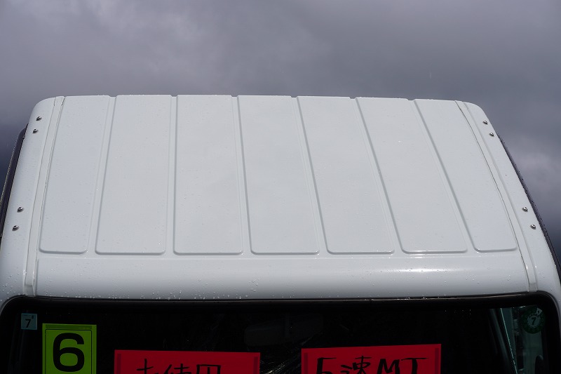 （未使用）　キャンター　強化ダンプ　新明和製　積載３０００ｋｇ　三方開　全低床　スマートキー　左電格ミラー　ＬＥＤヘッドライト＆フォグランプ　衝突軽減ブレーキ　車線逸脱警報　５速ＭＴ！車検「Ｒ８年７月まで！」13