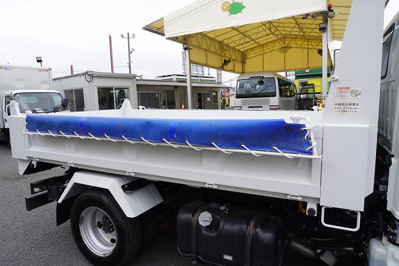エルフ　「標準幅」　強化　ローダーダンプ　新明和製　三方開　積載３０００ｋｇ　手動コボレーン　スライド用ラジコン　ダンプピン　ＥＴＣ　ＡＴ車！24