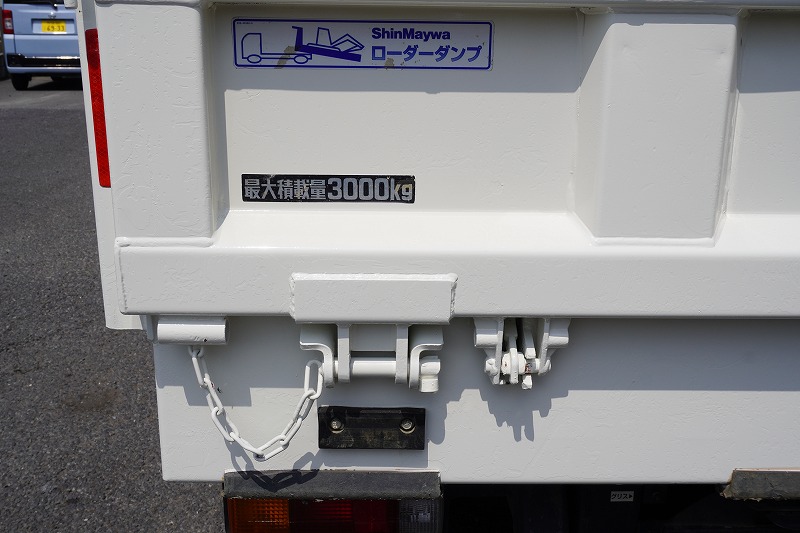 デュトロ　「標準幅」　強化　ローダーダンプ　新明和製　三方開　積載３０００ｋｇ　スライド用ラジコン　ダンプピン　ＬＥＤヘッドライト＆フォグランプ　鳥居ツノ出し　ＥＴＣ２．０　電動パーキングブレーキ　低走行！６速ＭＴ！22