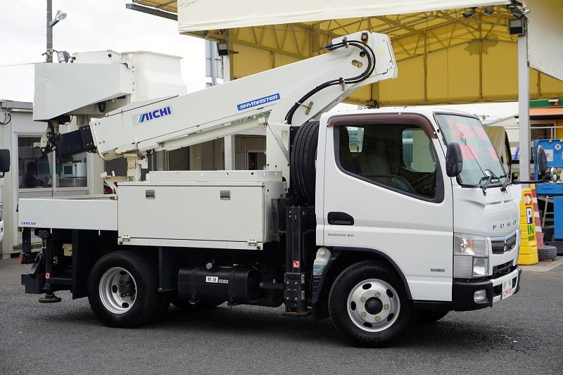 キャンター　高所作業車　アイチ製（ＳＢ１０Ａ）　最大地上高９．７ｍ　ＦＲＰバケット　バケット積載荷重２００ｋｇ　積載３００ｋｇ　工具入れ　ジョイスティックタイプ　アワーメーター：２１００ｈ　左電格ミラー　フォグランプ　通信工事仕様！ＡＴ車！4
