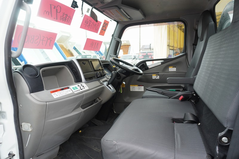 キャンター　高所作業車　アイチ製（ＳＢ１０Ａ）　最大地上高９．７ｍ　ＦＲＰバケット　バケット積載荷重２００ｋｇ　積載３００ｋｇ　工具入れ　ジョイスティックタイプ　アワーメーター：２１００ｈ　左電格ミラー　フォグランプ　通信工事仕様！ＡＴ車！41