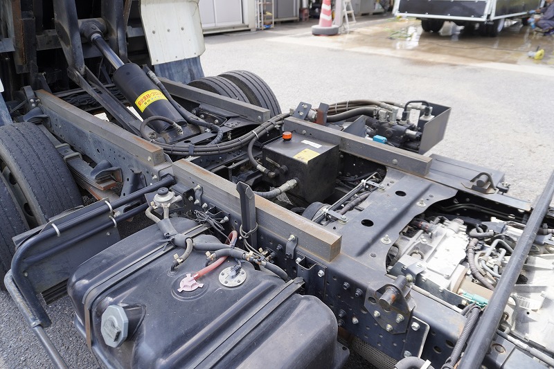 エルフ　「ワイド」　強化　ローダーダンプ　新明和製　一方開　積載３７５０ｋｇ　スライド用ラジコン　ＥＴＣ　ダンプピン　壁面フック３対　ＡＴ車！26