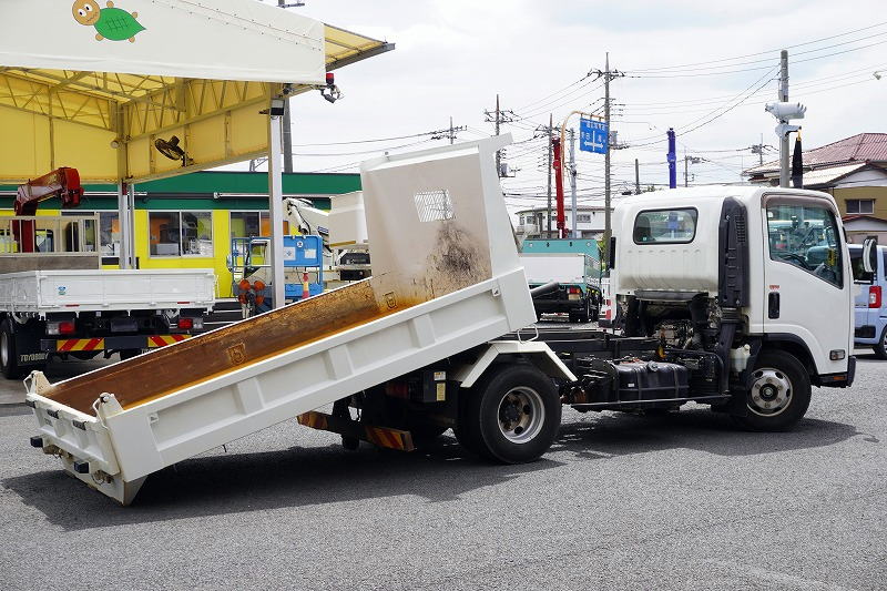 エルフ　「ワイド」　強化　ローダーダンプ　新明和製　一方開　積載３７５０ｋｇ　スライド用ラジコン　ＥＴＣ　ダンプピン　壁面フック３対　ＡＴ車！