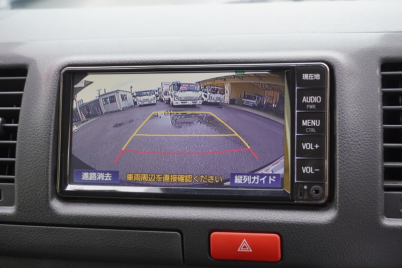 ハイエース　ロング　ＤＸ　４ドア　ガソリン車　３～９人乗り　ダブルエアコン　リアヒーター　アルミホイール　純正ナビ　ワンセグＴＶ　ＥＴＣ　バックカメラ　クリアランスソナー　電格ミラー　小窓　ＬＥＤヘッドライト　ＡＣ１００Ｖ　キーレス　衝突軽減ブレーキ　車線逸脱警報　ワンオーナー　ＡＴ車　高年式！低走行！！29