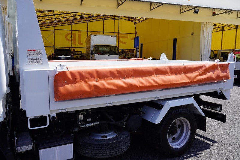 エルフ　「標準幅」　強化　ローダーダンプ　新明和製　三方開　積載３０００ｋｇ　手動コボレーン　ダンプピン　ＥＴＣ　左電格ミラー　坂道発進補助　６速ＭＴ！26