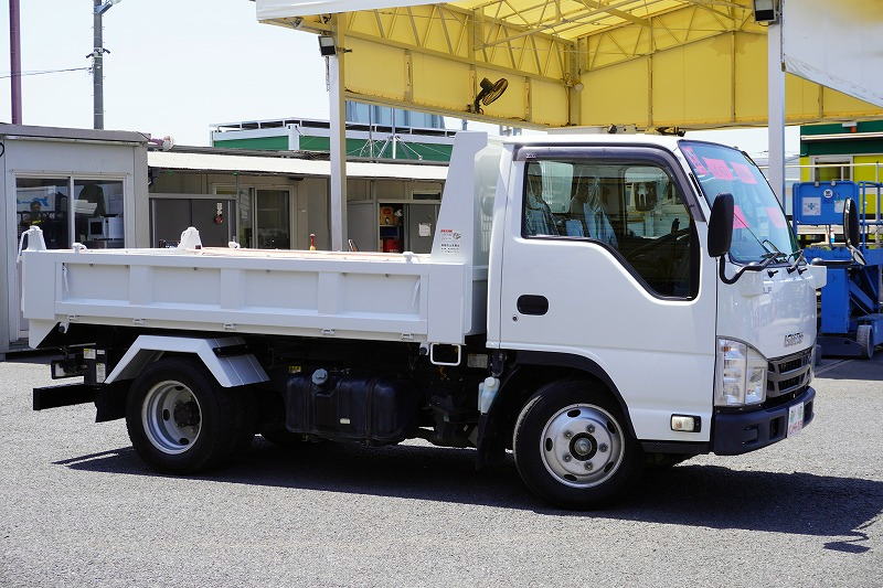 エルフ　「標準幅」　強化　ローダーダンプ　新明和製　三方開　積載３０００ｋｇ　手動コボレーン　ダンプピン　ＥＴＣ　左電格ミラー　坂道発進補助　キーレス　６速ＭＴ！4