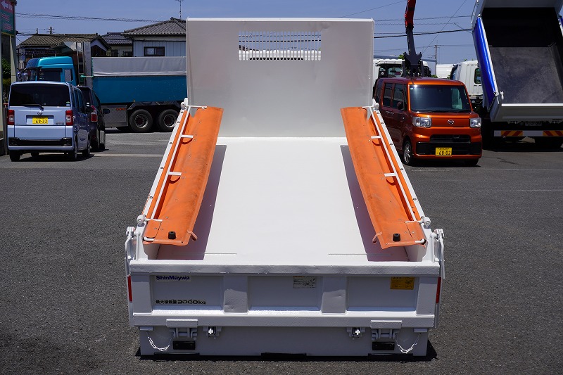 エルフ　「標準幅」　強化　ローダーダンプ　新明和製　三方開　積載３０００ｋｇ　手動コボレーン　ダンプピン　ＥＴＣ　左電格ミラー　坂道発進補助　キーレス　６速ＭＴ！17