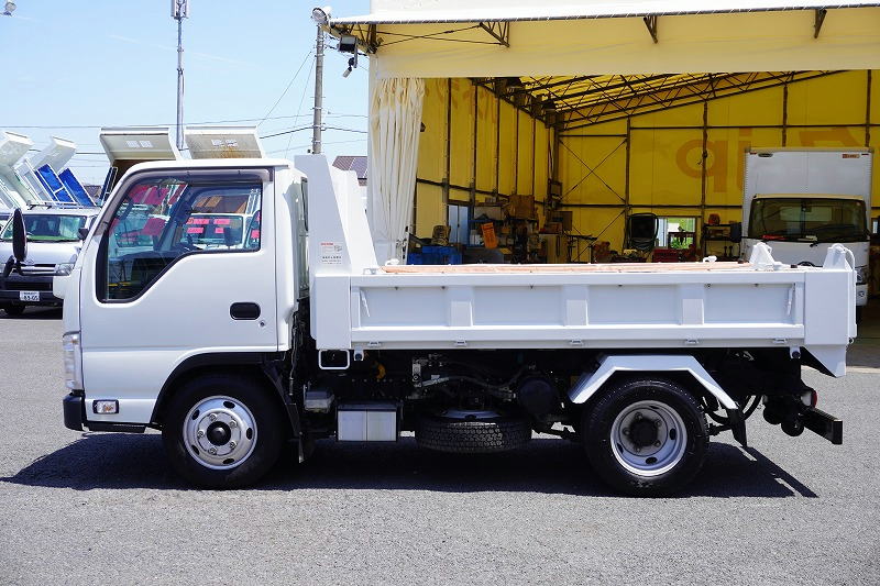 エルフ　「標準幅」　強化　ローダーダンプ　新明和製　三方開　積載３０００ｋｇ　手動コボレーン　ダンプピン　ＥＴＣ　左電格ミラー　ＡＴ車！1