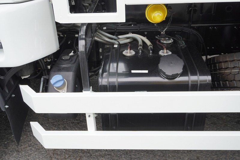 （未使用）　ファイター　増トン　「ベッド付き　土砂禁止」　深ダンプ　新明和製　一方開　積載６６００ｋｇ　リア片開き扉　鳥居シートデッキ＆ラダー　坂道発進補助　ＥＴＣ２．０　衝突軽減ブレーキ　車線逸脱警報　オートエアコン　メッキパーツ　６速ＭＴ！　車検「Ｒ７年８月まで！」16