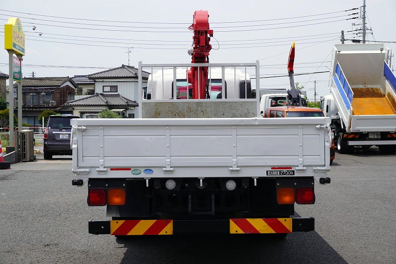 フォワード　４トン　「ベッドレス」　４段クレーン　積載２７００ｋｇ　古河ユニック製　５．４ｍ長　ラジコン　フックイン　２．９３ｔ吊　セイコーラック　ロープ穴４対　ＥＴＣ　６速ＭＴ！低走行！2