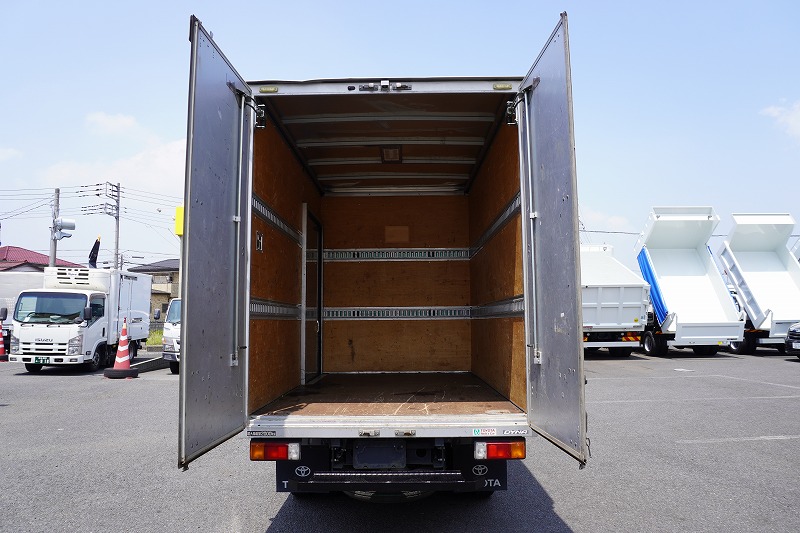 ダイナ　１０尺　アルミバン　積載２０００ｋｇ　サイドドア　ラッシング２段　床フック３対　９０度ストッパー　バックカメラ　ＥＴＣ　左電格ミラー　トヨタ車体製　ＡＴ車！20